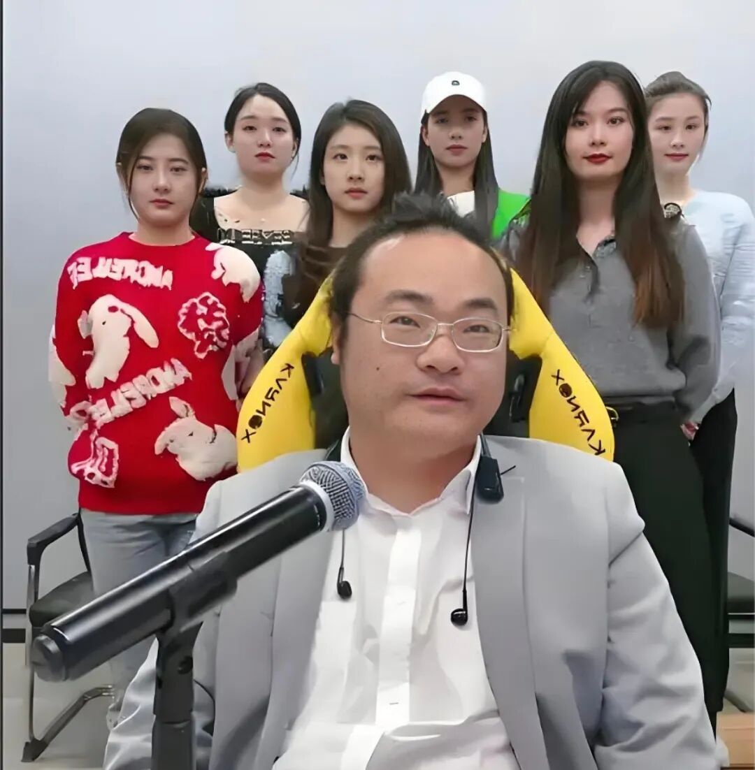 倪海杉的成功:为了挣1分钱,我要和客户聊2个小时