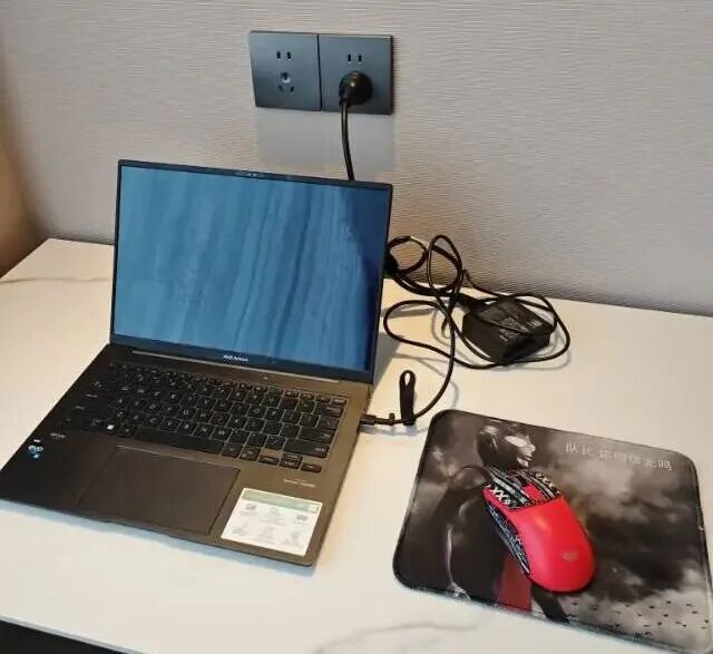 想挣钱,先把面子踩在地上再说